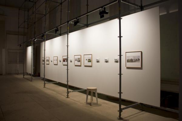 Ives Maes has re-photographed archival images as well as his own pictures, taken in 2009 and 2013, from the “All Union Agricultural Exhibition”. These former images are juxtaposed with new photographs taken during the build-up of the Moscow Biennial. 